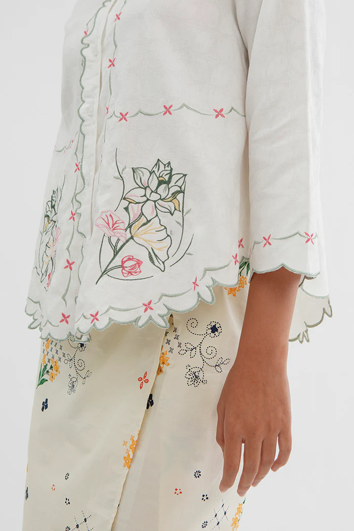 Anjana Putih - Image 6