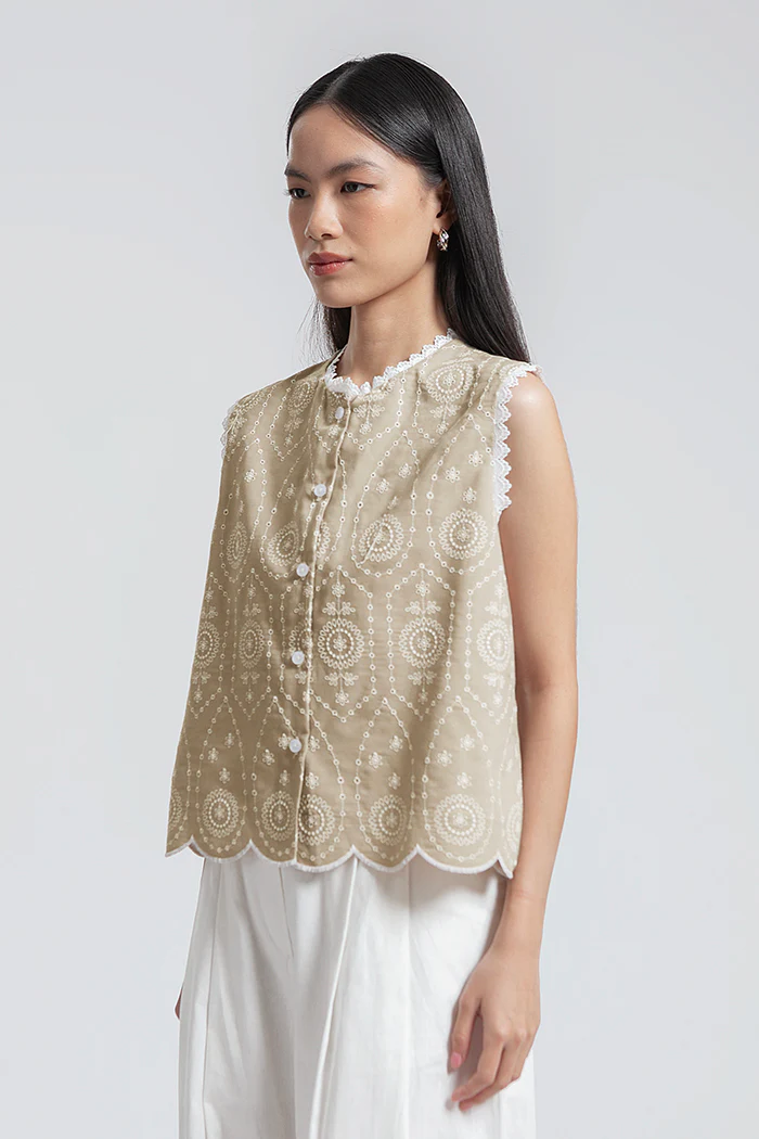 Beige Embroidered Yareli - Image 3