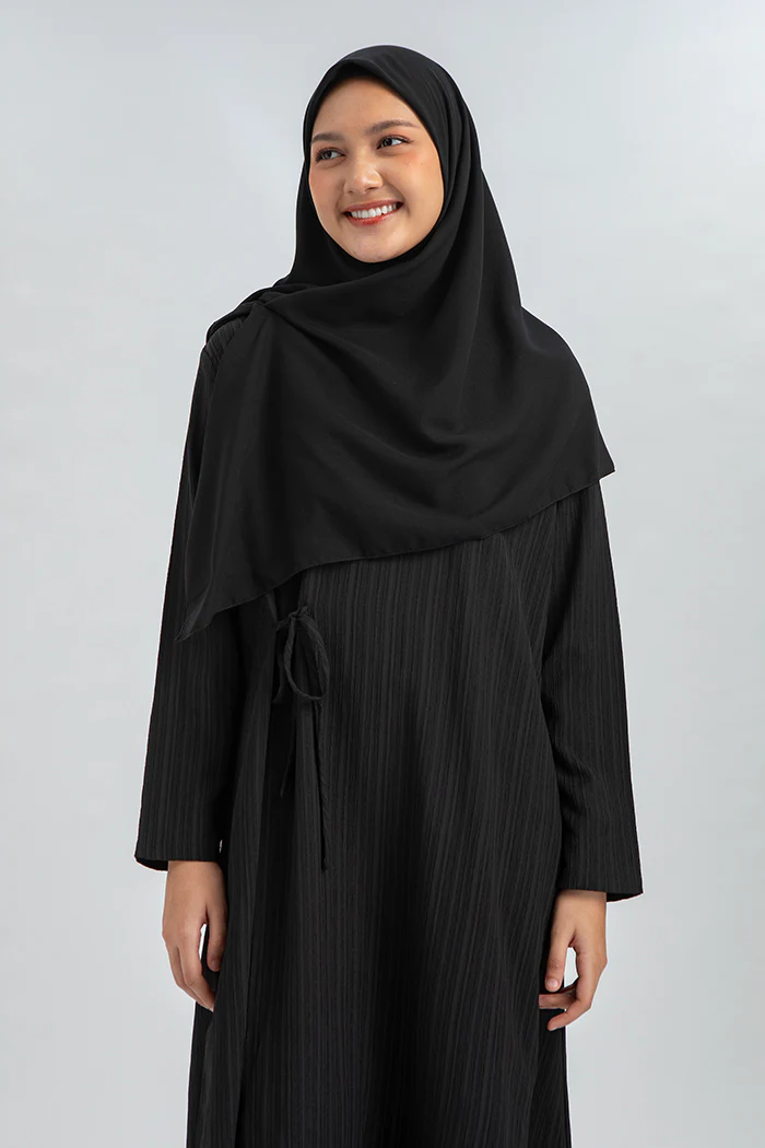 Black Amaria - Image 7