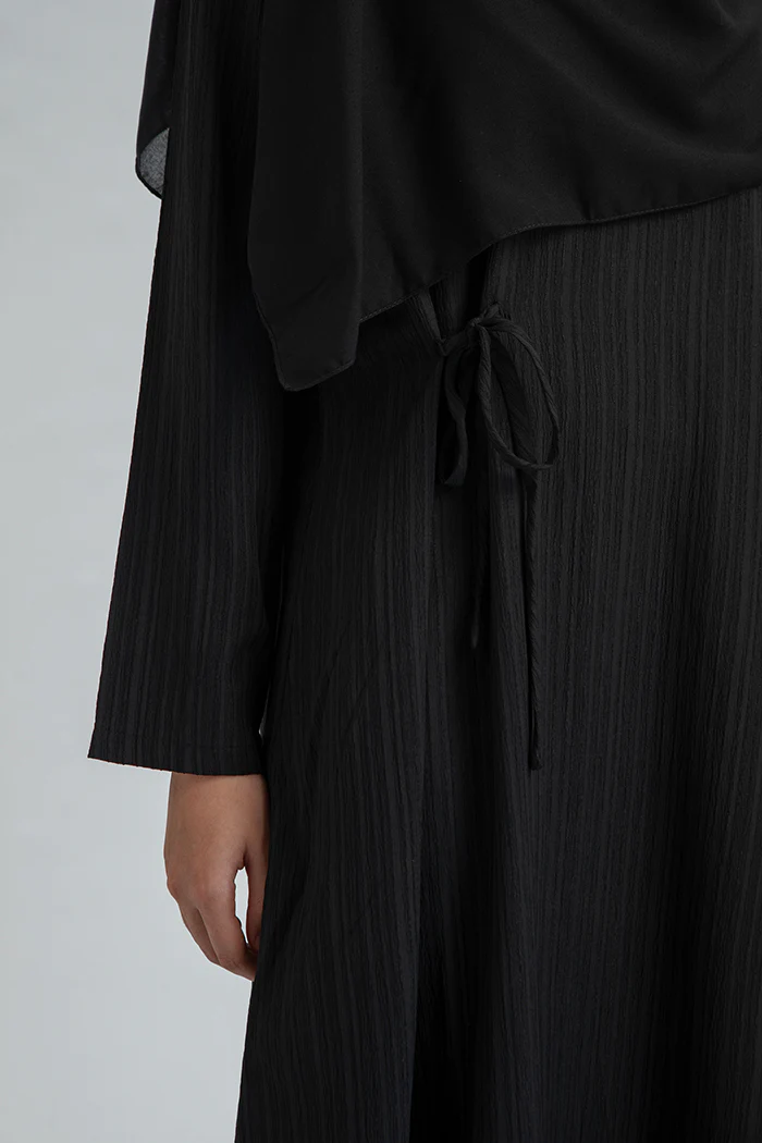 Black Amaria - Image 8