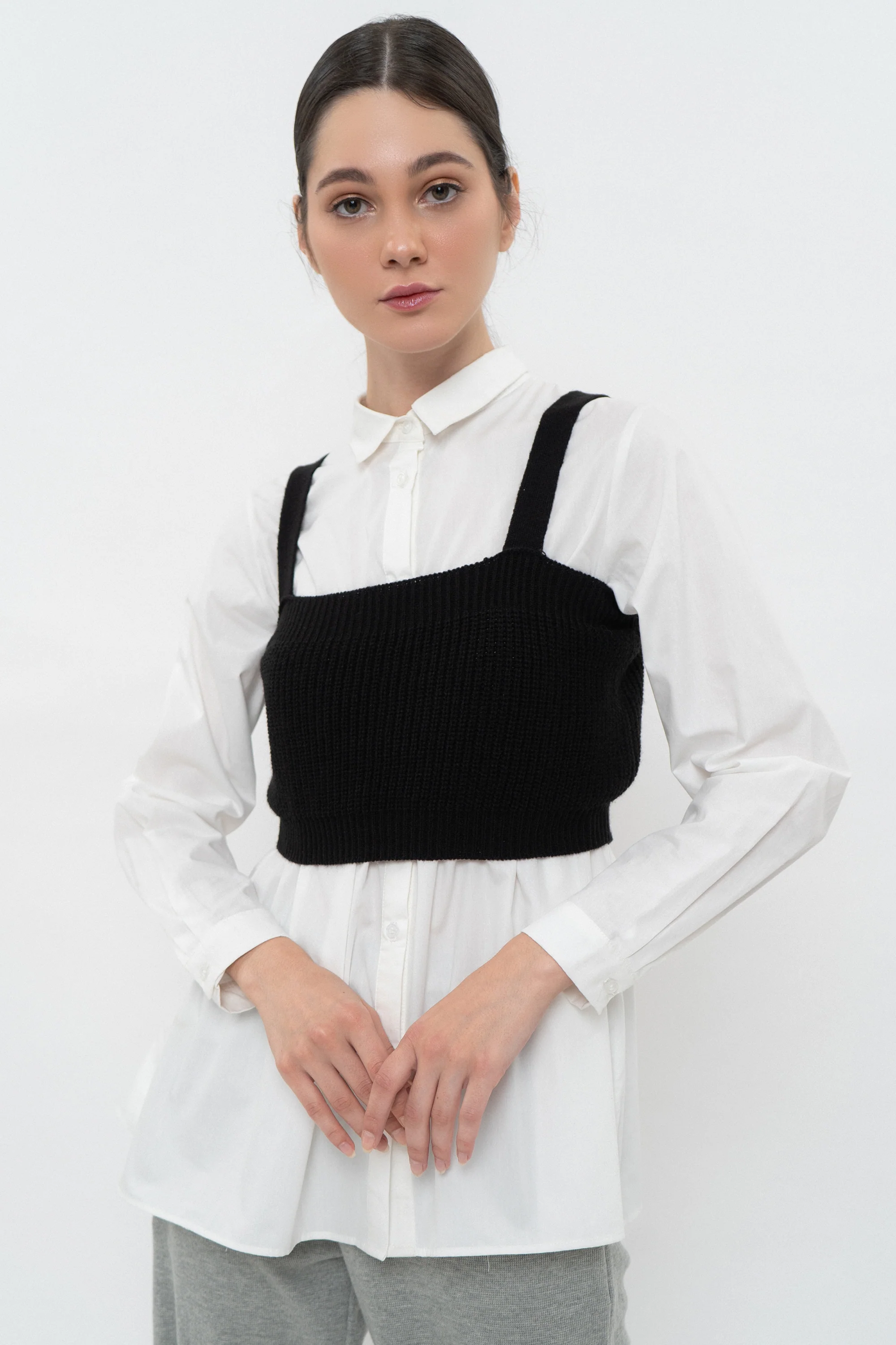 Black Outer Veve - Defect Sale