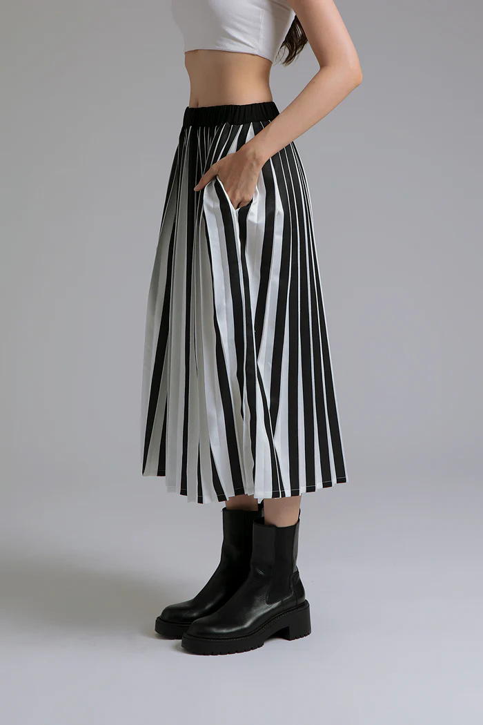 Black Striped Ardor - Defect Sale - Image 3