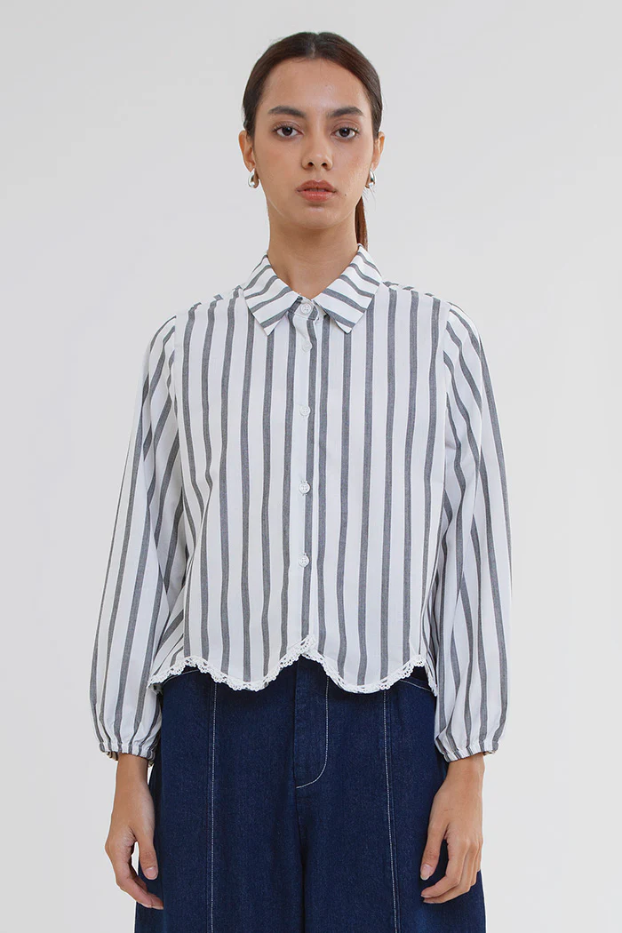 Black Striped Willa