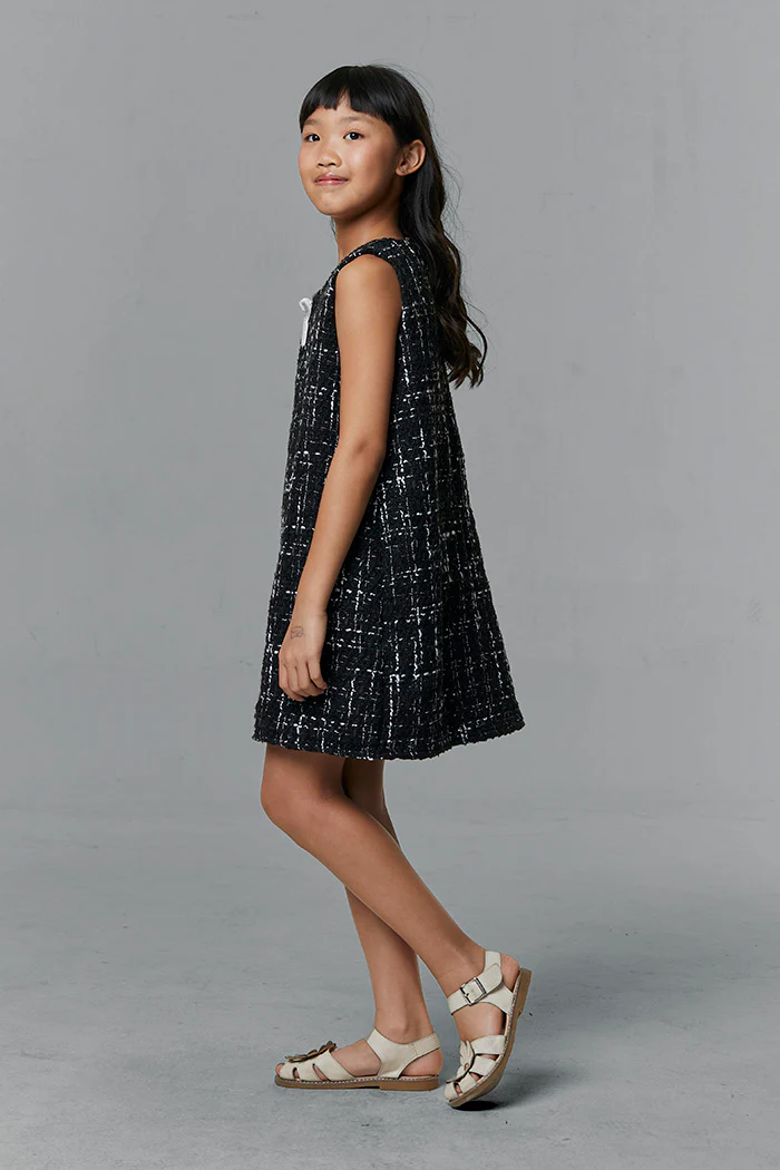 Black Tweed Jingle - Image 3