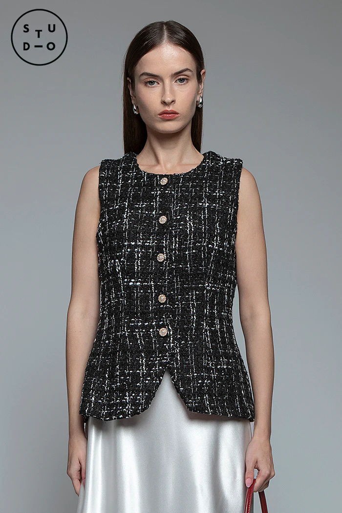 Black Tweed Vea