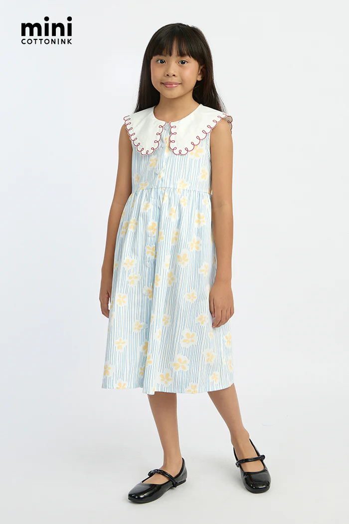 Blue Daisy Alouette