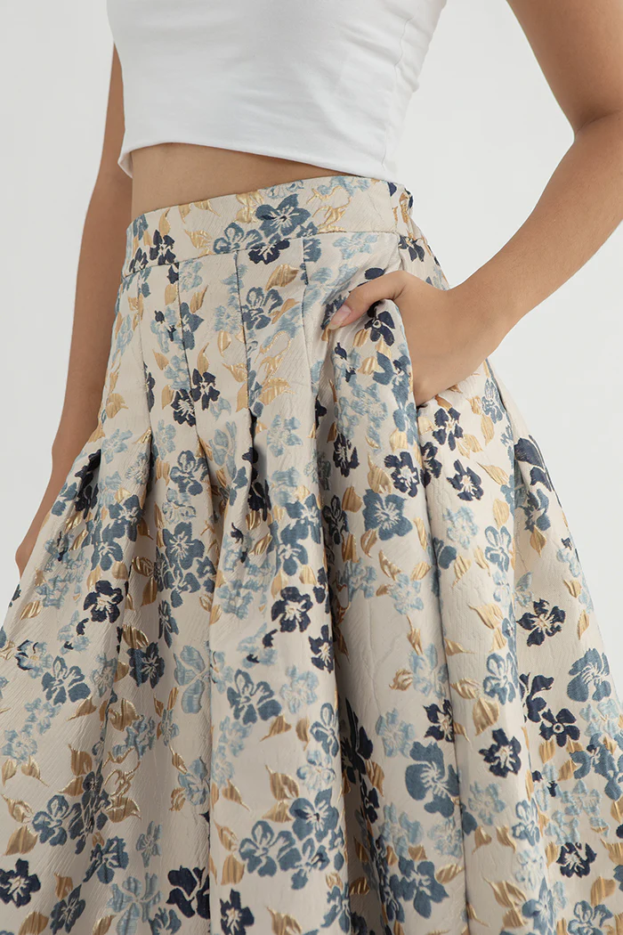 Blue Floral Lira - Image 4