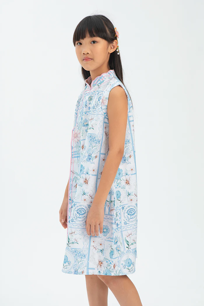 Blue Porcelain Yulan - Image 4