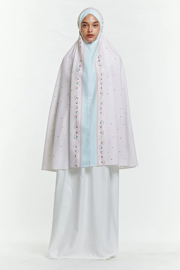Blush Mawain - Image 3
