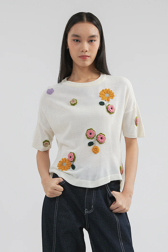 Cream Daisy