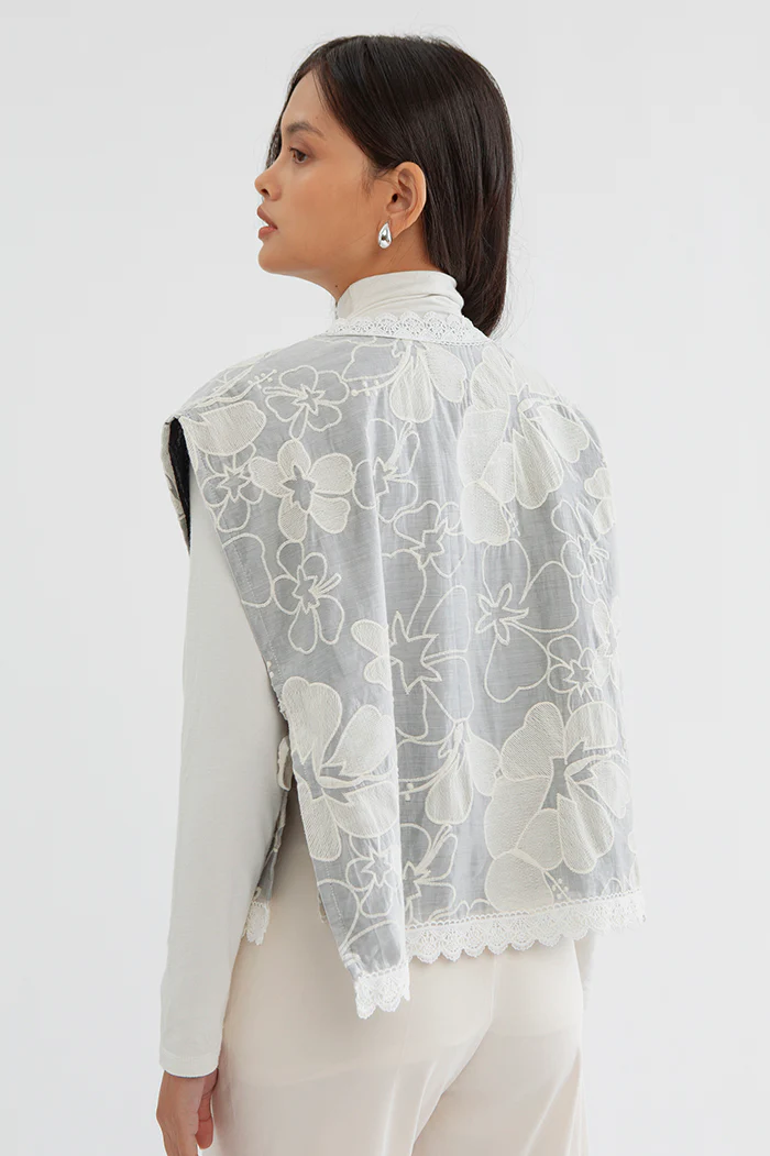 Cream Dovia - Image 4