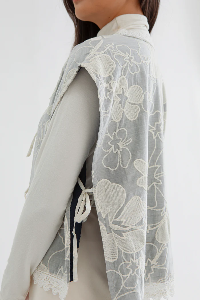 Cream Dovia - Image 5