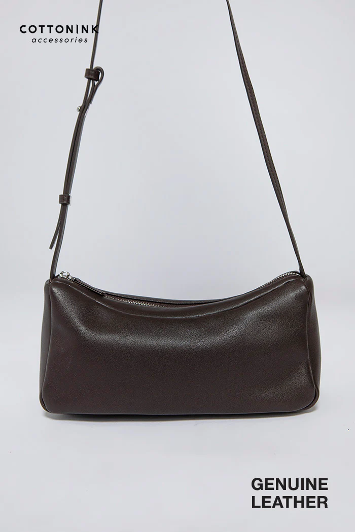 Dark Brown Loma