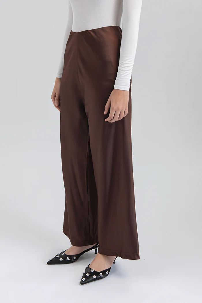 Dark Brown Satin Pama - Image 5