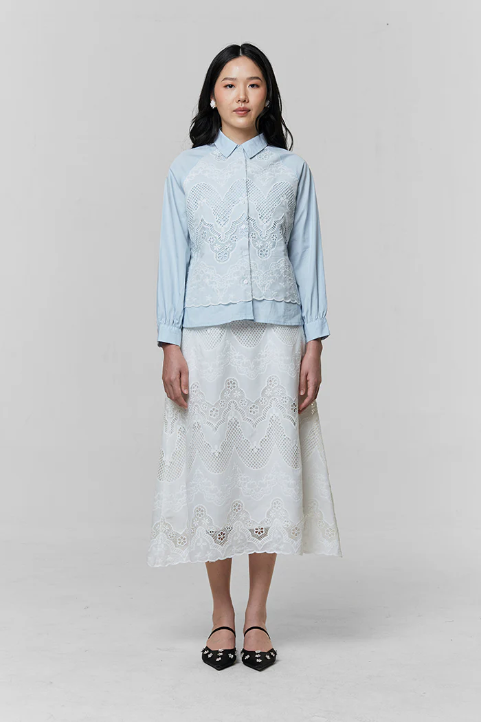 Floral Embroidery Birna B - Image 7