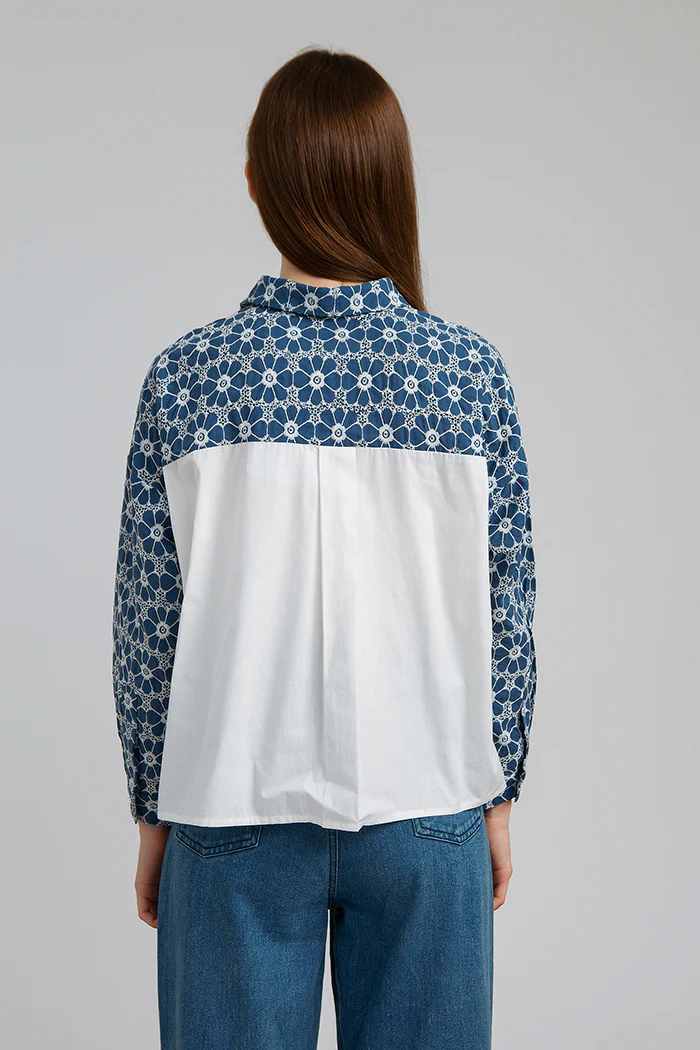 Flower Embroidery Faure - Image 4