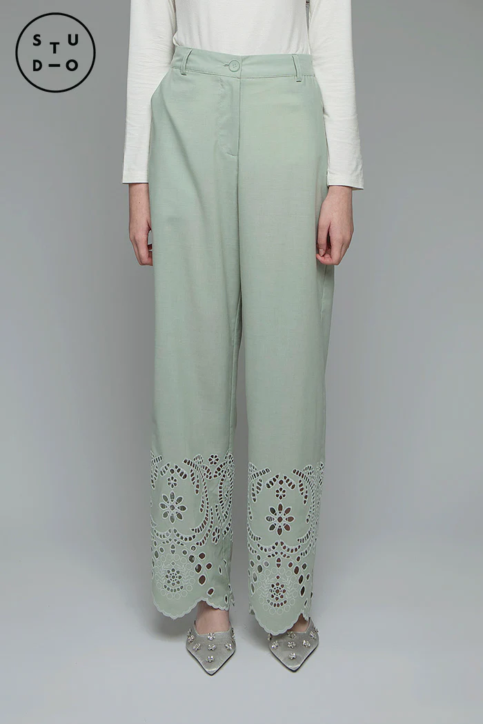 Green Embroidery Menna