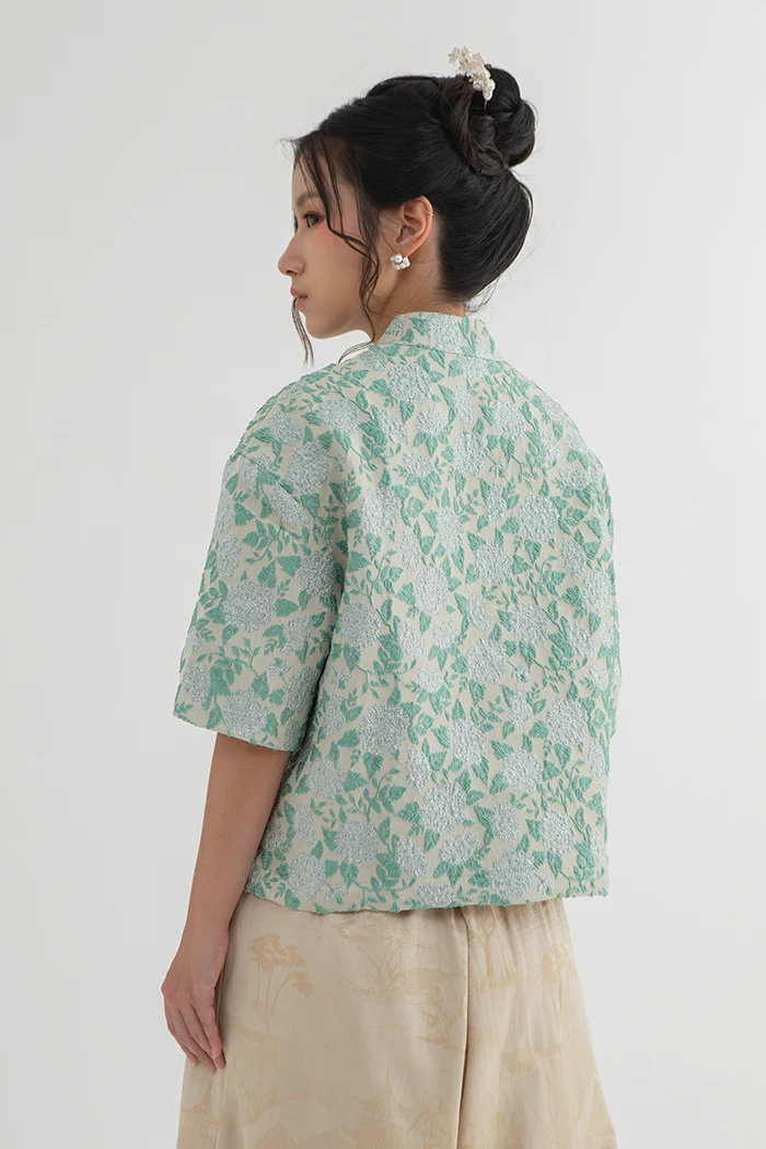 Green Floral Lumi - Image 4