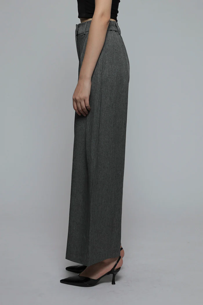 Grey Folio - Image 4