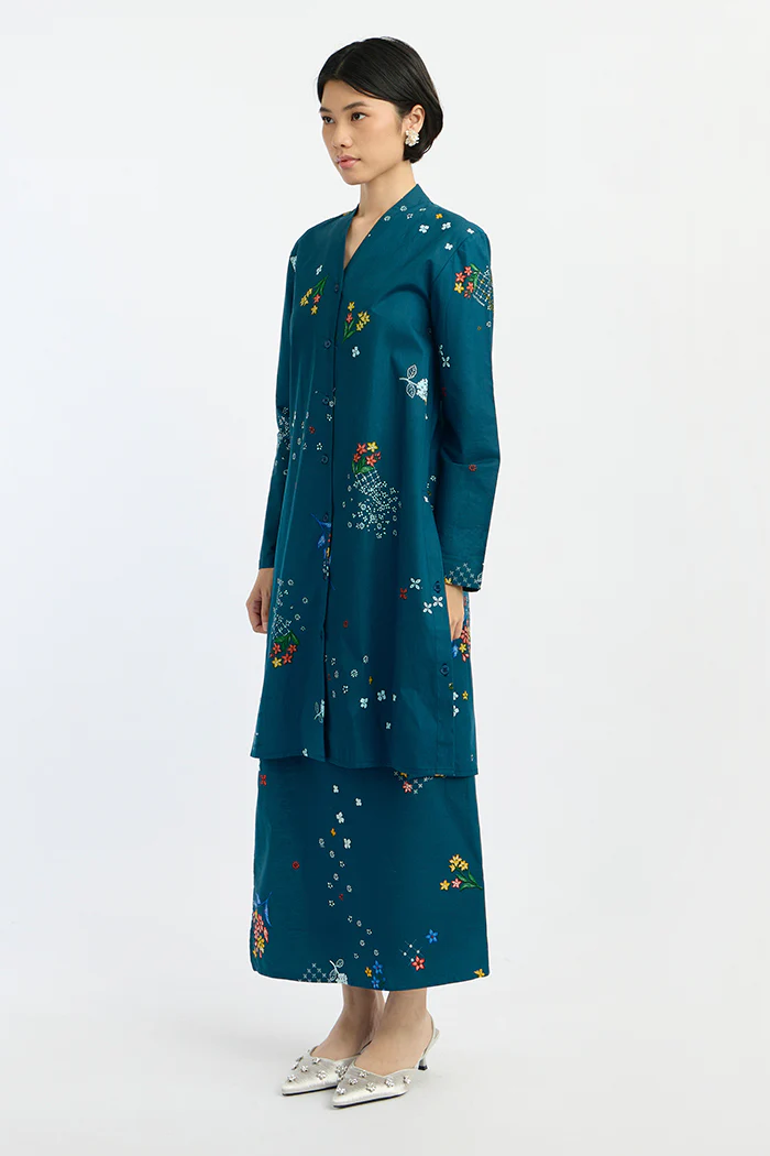 Laksmi Puspa Biru - Image 4