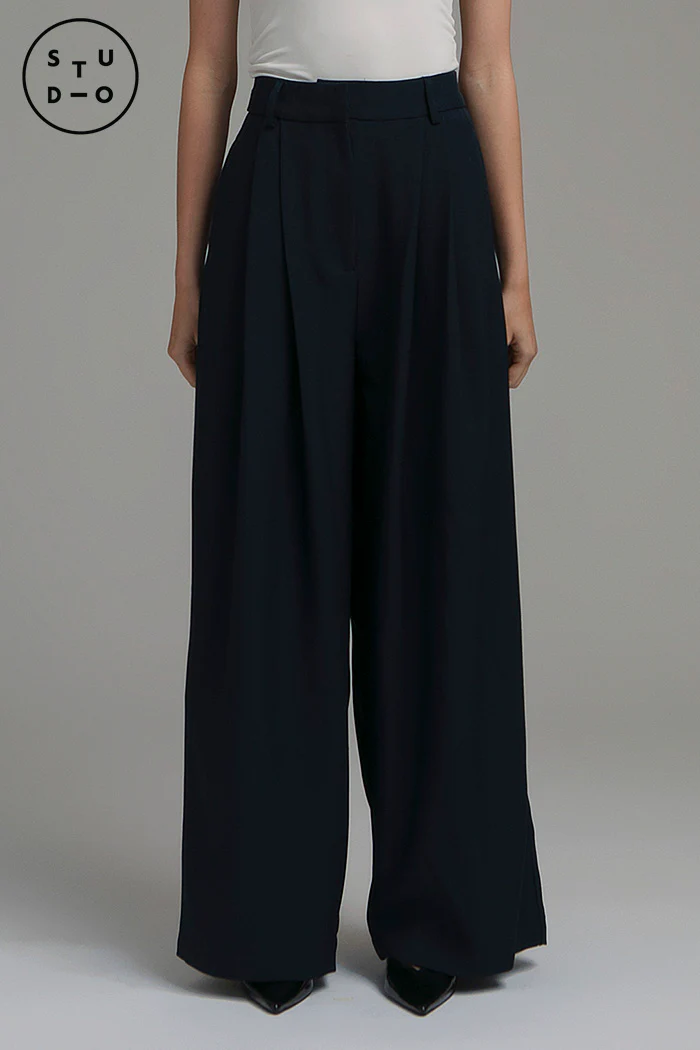 Navy Bolin