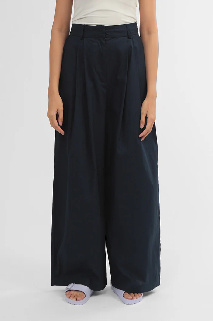 Navy Cotton Bolin