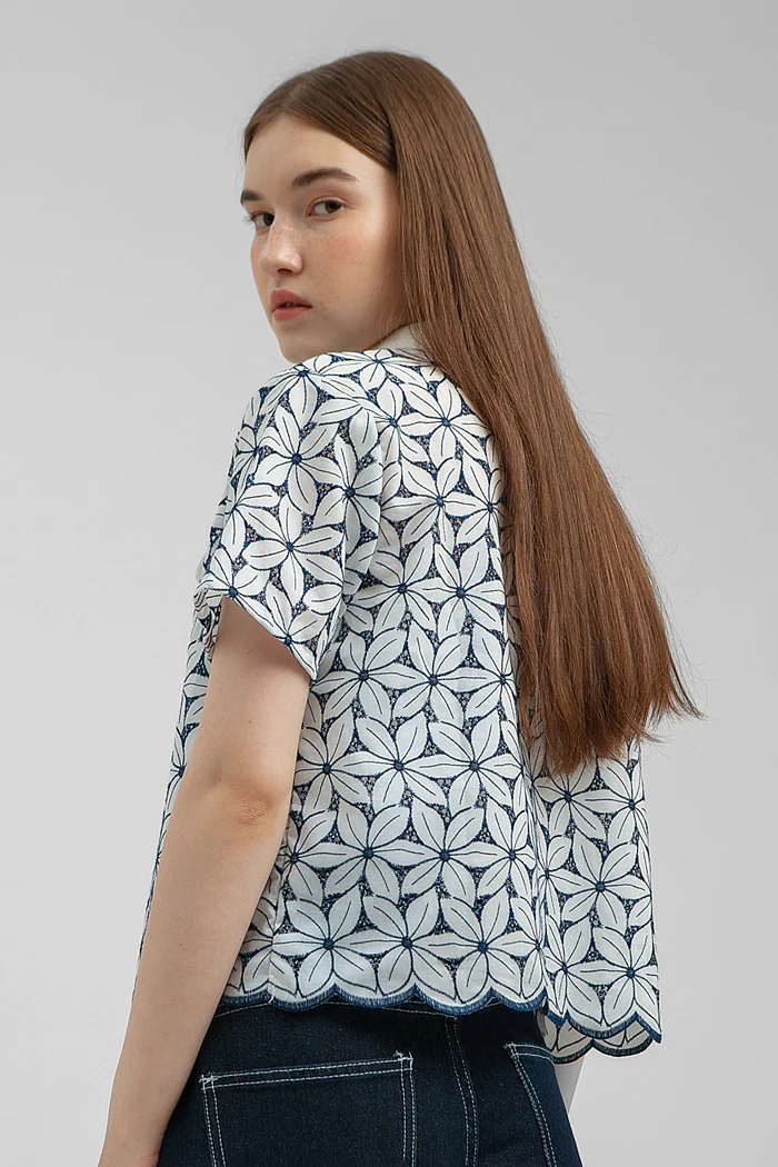 Navy Embroidered Elusi - Image 4