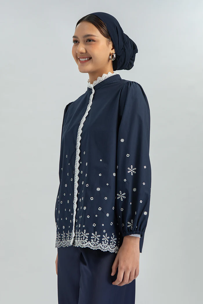 Navy Embroidery Nadra - Image 3