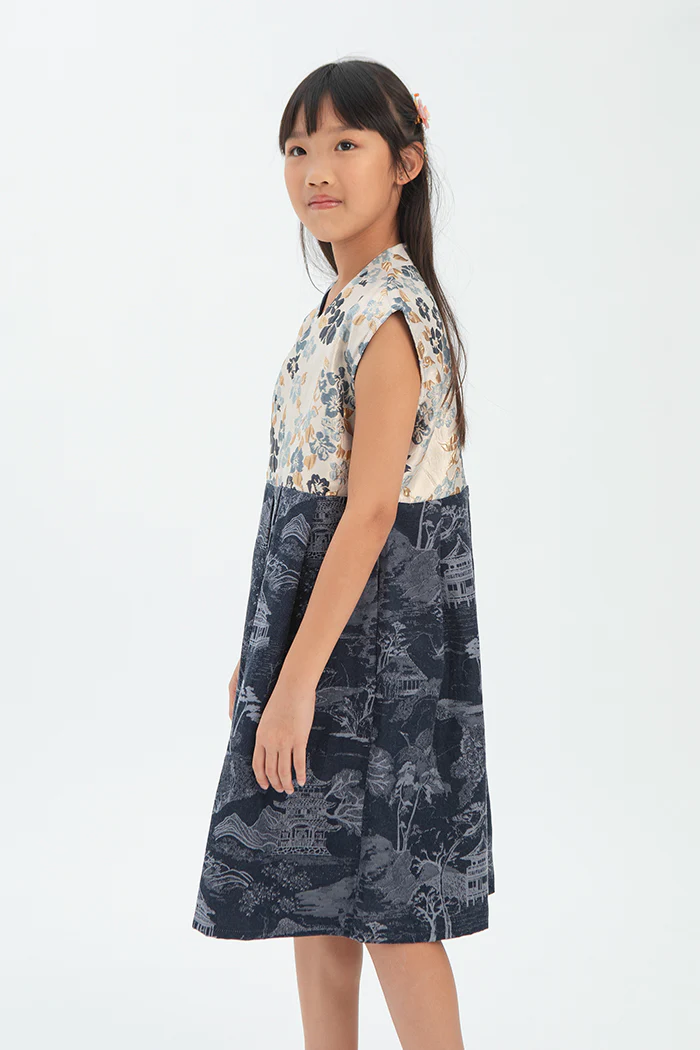 Navy Floral Riri - Image 3