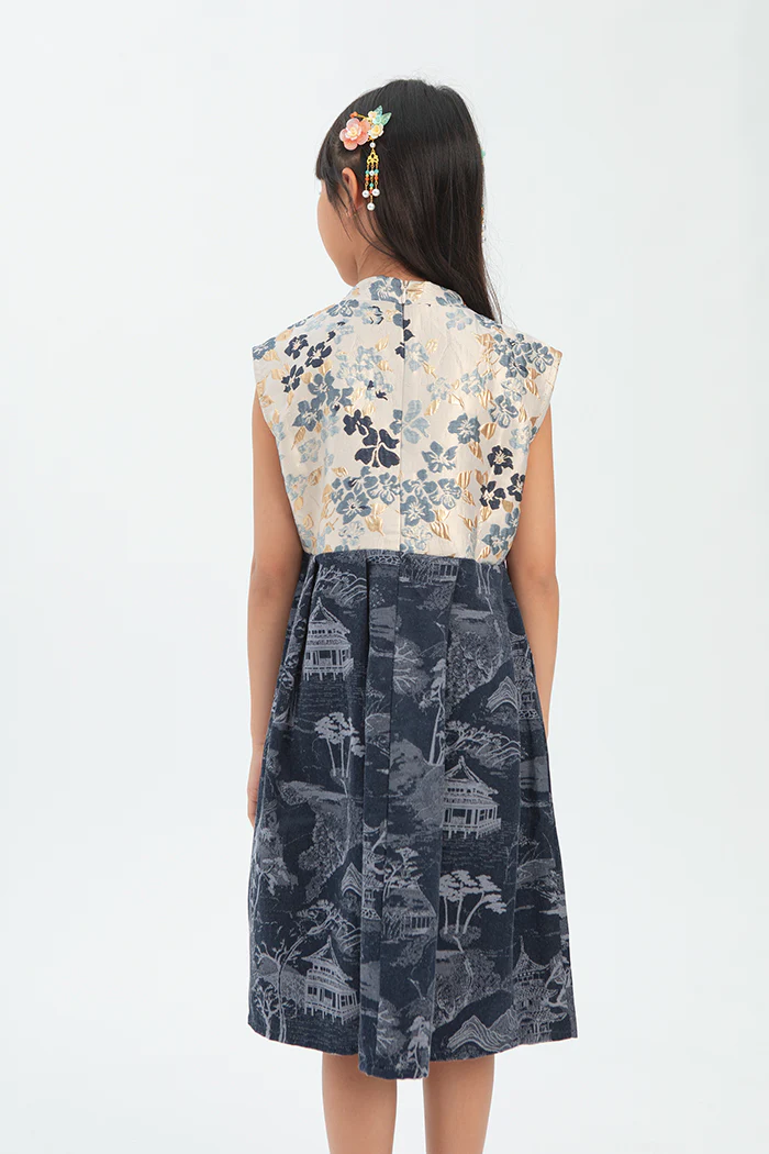 Navy Floral Riri - Image 4