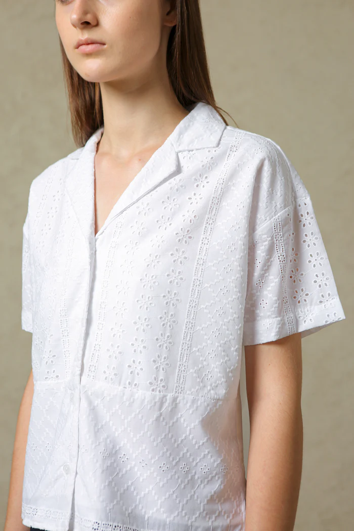 Off-white Embroidery Cardin - Image 5