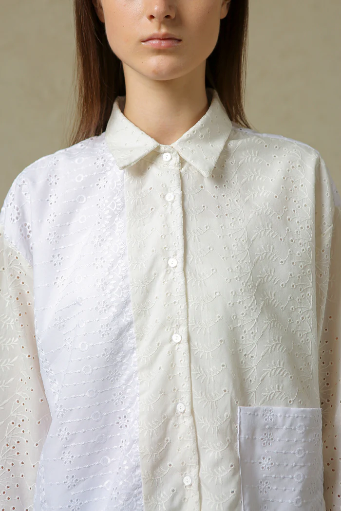 Off-white Embroidery Mosla - Image 5