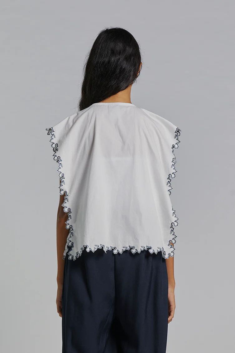 Off-white Floral Araceli - Image 4