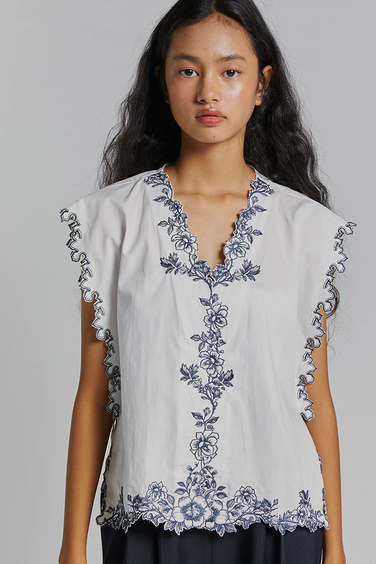 Off-white Floral Araceli - Image 5