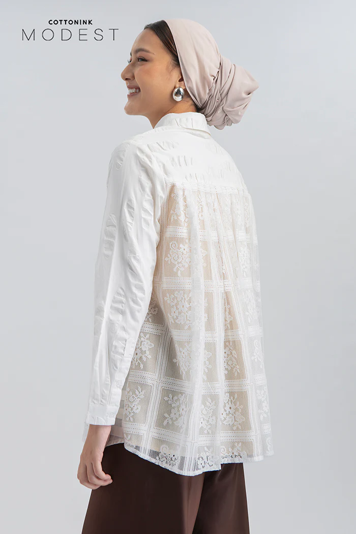 Off-white Menna