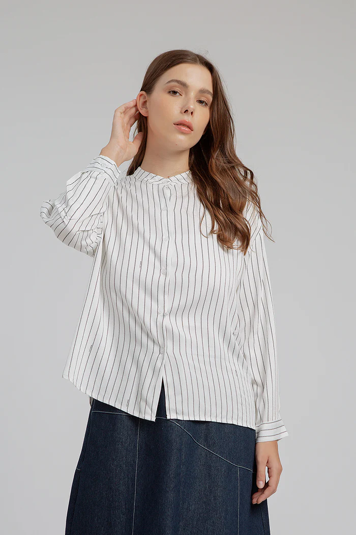 Off-white Striped Gugino - Defect Sale - Image 5