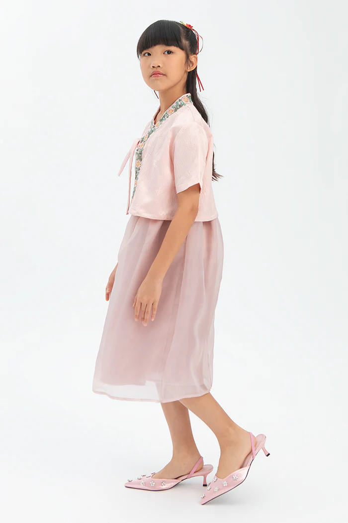 Pink Fang - Image 4