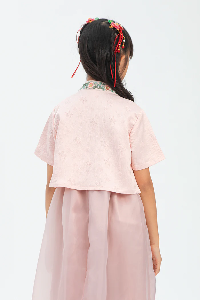 Pink Fang - Image 6