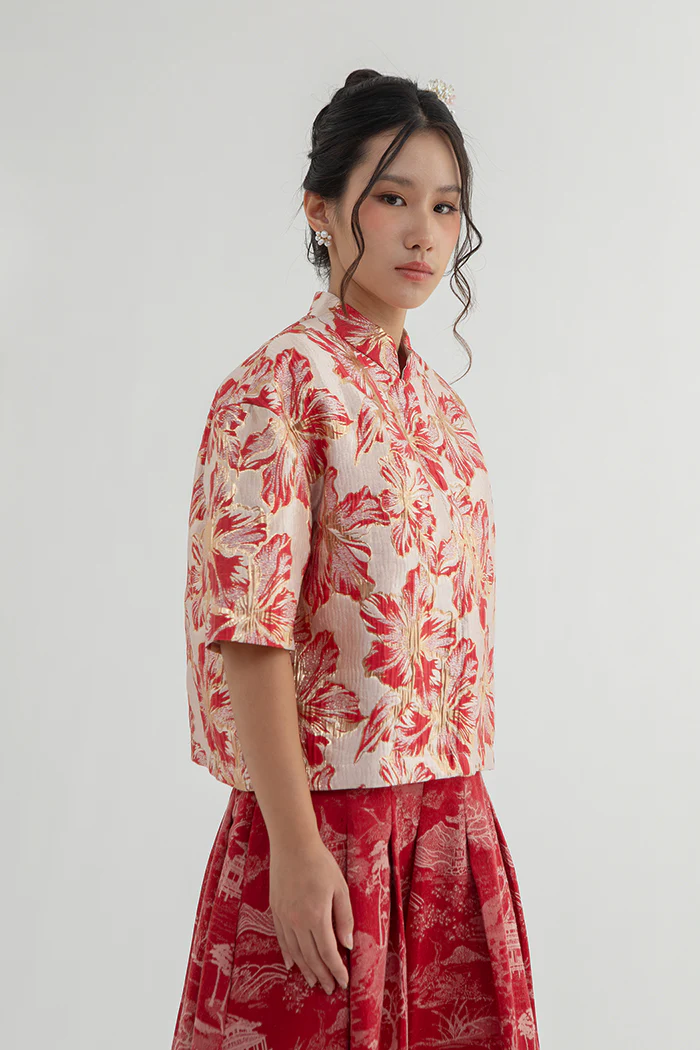 Red Floral Lumi - Image 3